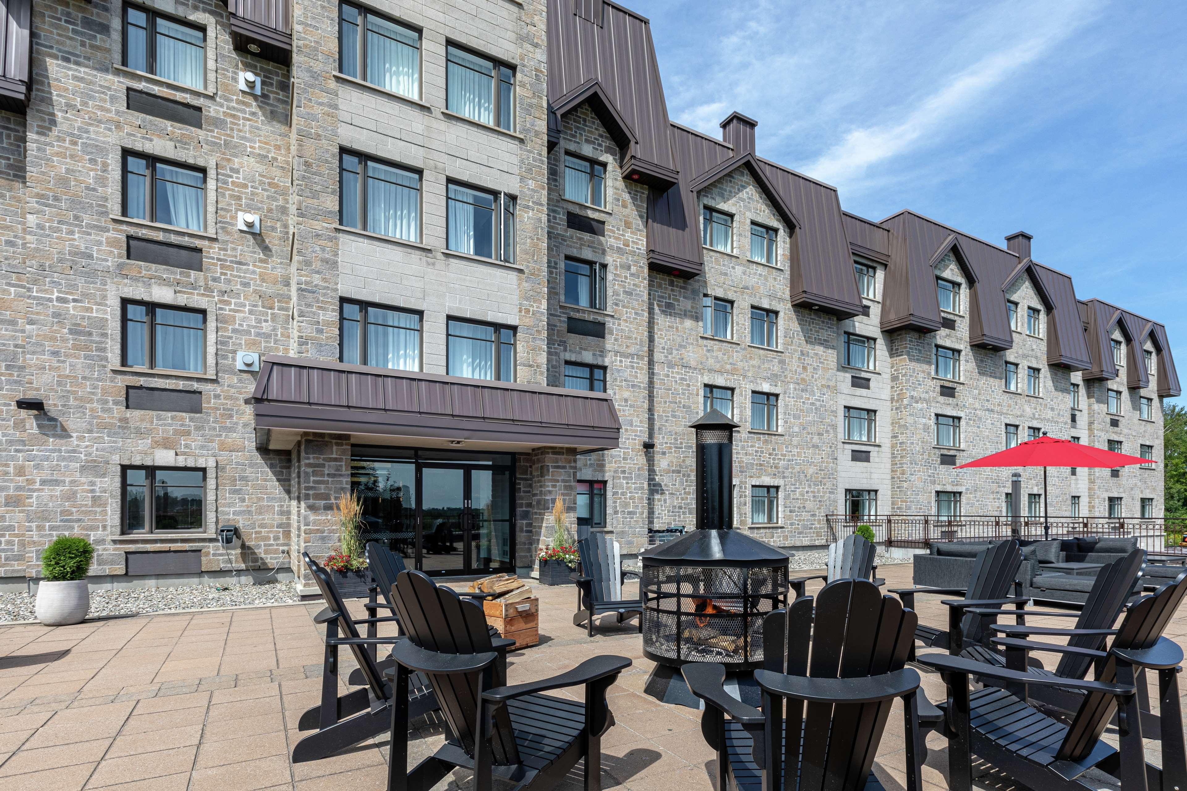 Doubletree By Hilton Quebec Resort Exteriör bild